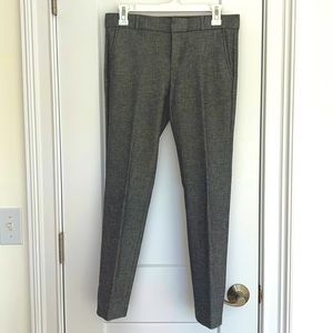 Banana Republic “Ryan” Ankle Length Dress Pants Size 2